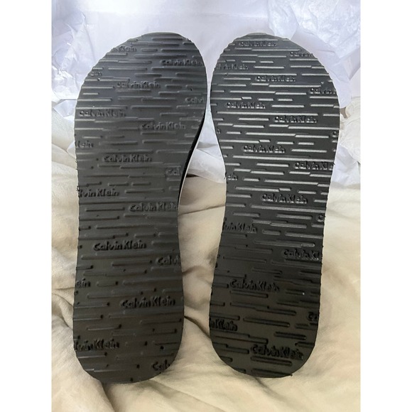 NOS Calvin Klein Black/White BURA Platform flip-flops 9 - Picture 12 of 12